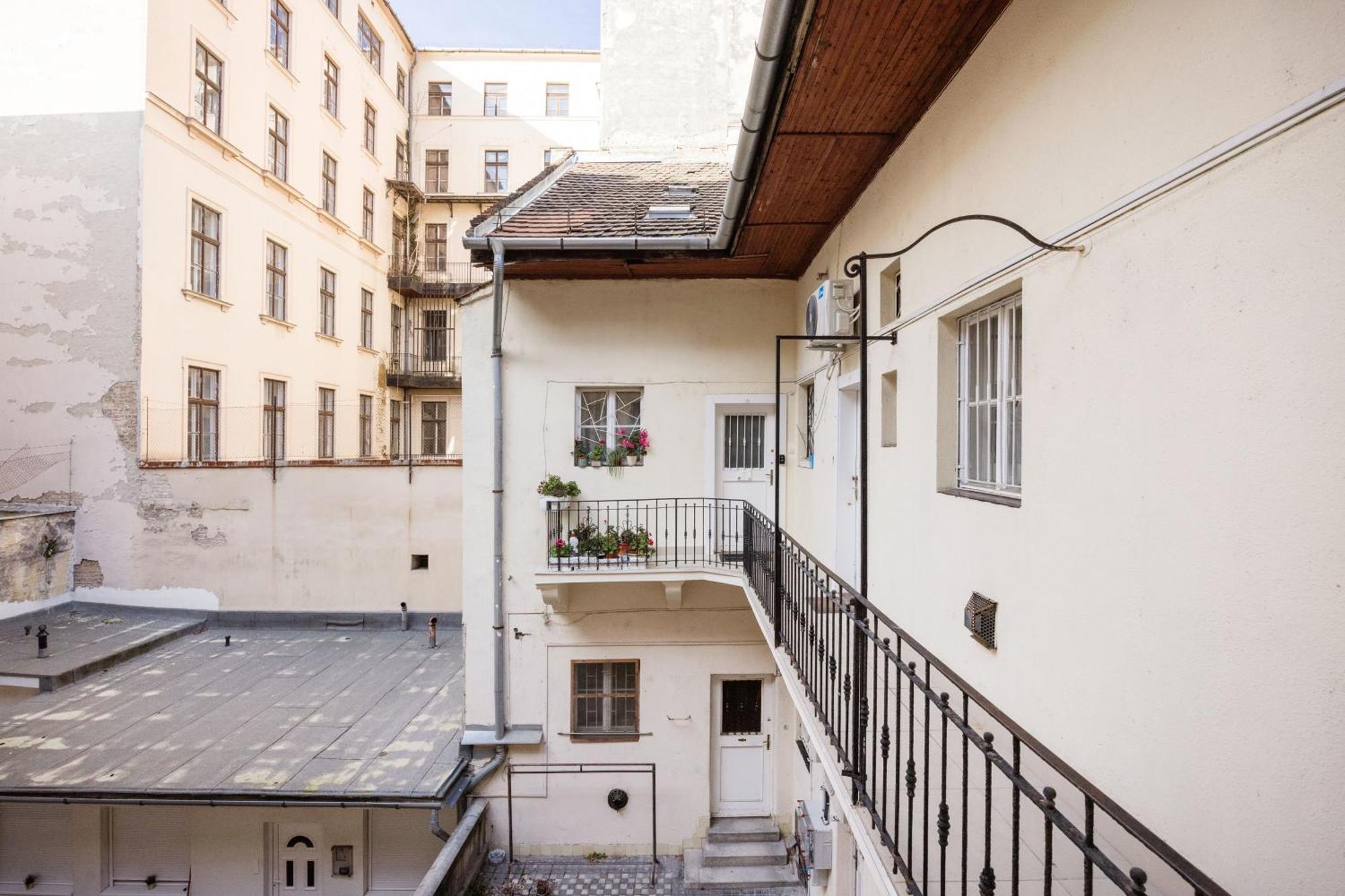 Rose Residence - Elegant Home Budapest Bagian luar foto